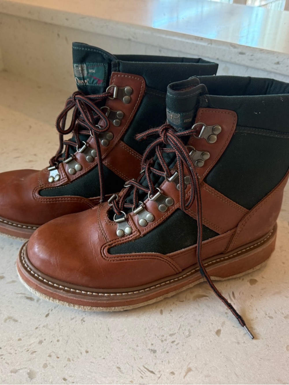Orvis Upland Hunting Boots – Leather & Cordura – Men’s 9
